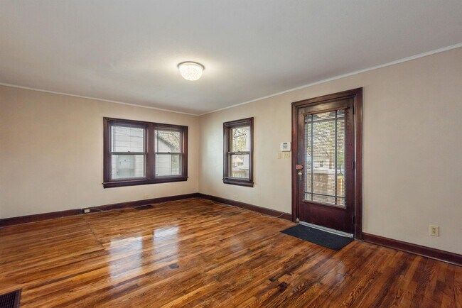 Foto del edificio - 4021 Porter Ave