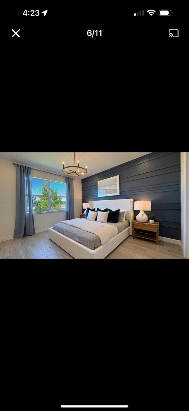 Foto del edificio - 5635 S Drive Cir