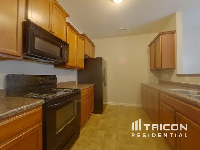 Foto del edificio - 4425 Fawnbrook Ave SW