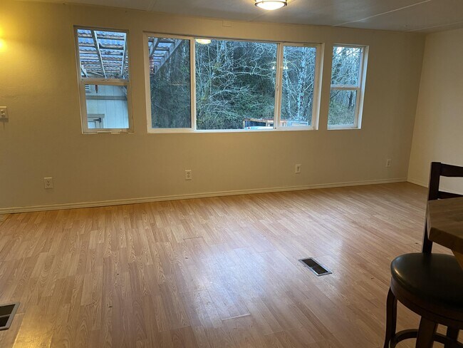 Building Photo - 128 Stamper Rd