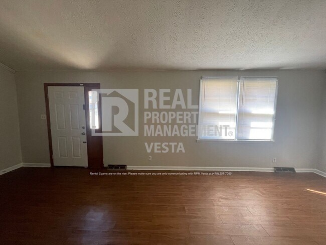 Foto del edificio - 1550 N Atwood Dr