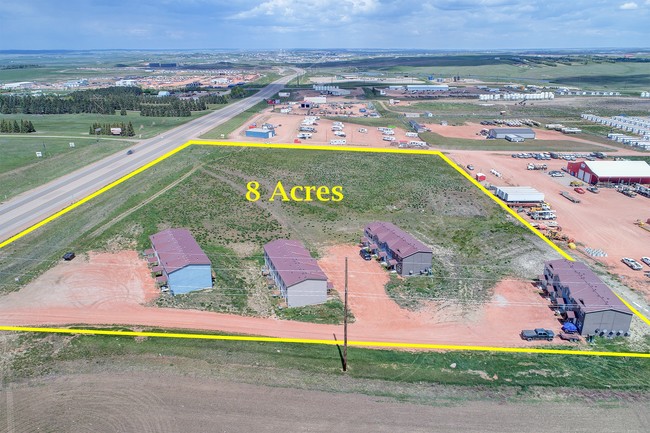 Building Photo - Watford City Townhomes