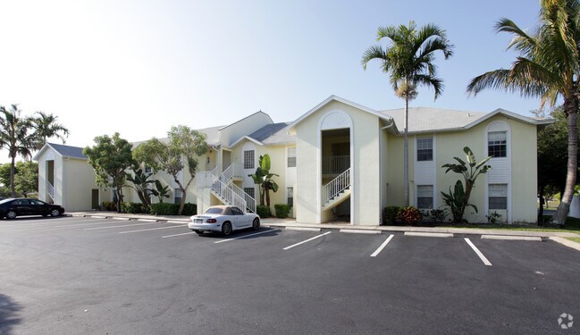 Cabana Club Apartments Cape C Fl Building Photo Cabana Club Apartments