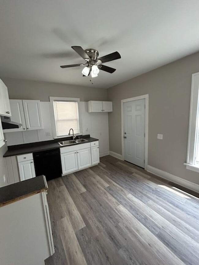 Foto del edificio - 1378-1380-1380 Hamlet St