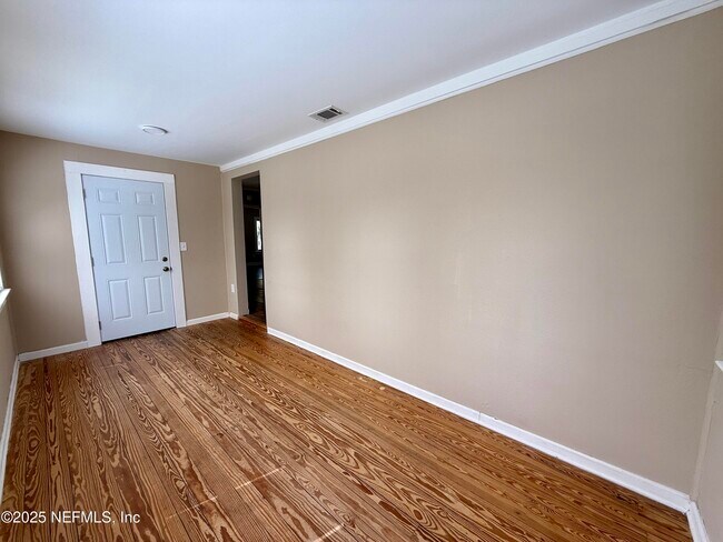 Foto del edificio - 2165 Sheridan St