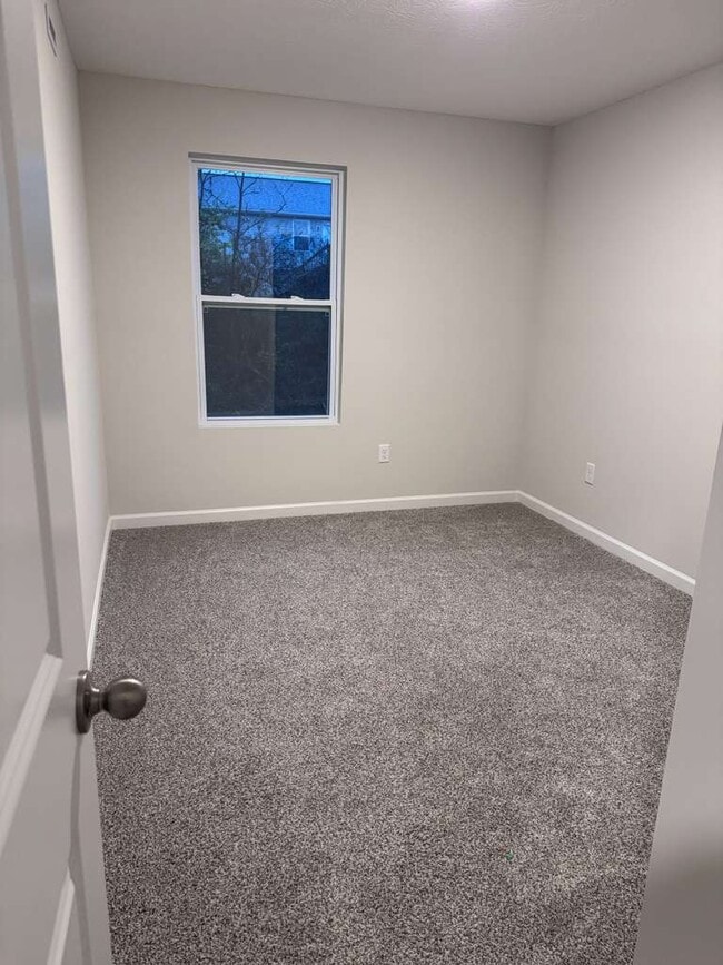 Building Photo - 3358 New Year Dr