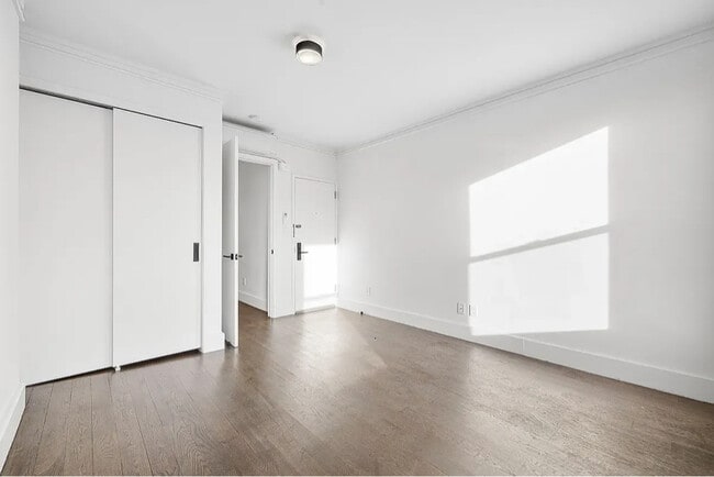 Building Photo - 63 3rd Pl