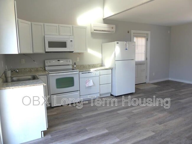 Building Photo - 111 Faris Dr