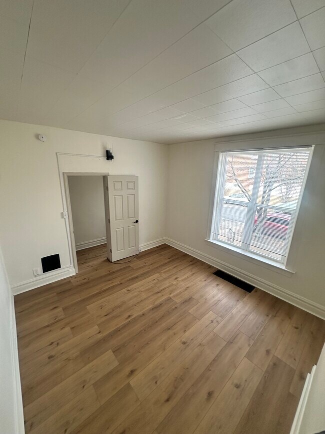 Foto del edificio - 3148 Miami St