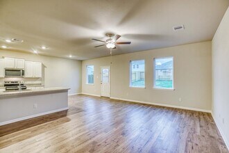 Building Photo - 8207 Blooming Meadow Ln