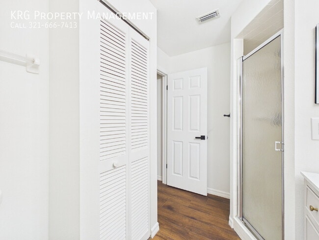Building Photo - 323 Griffin View Dr