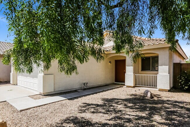 Foto del edificio - 11222 W Almeria Rd