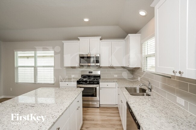 Foto del edificio - 14914 Bog Mill