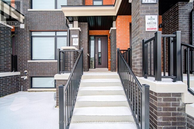 Photo du bâtiment - 3172 SIXTH LINE