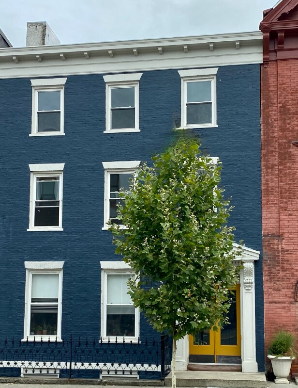 Foto del edificio - 358 Warren St
