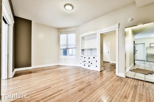 Foto del edificio - 4126 N Milwaukee Ave