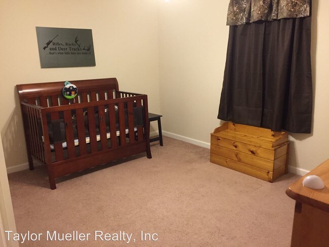 Foto del edificio - 3 br, 2 bath House - 107 Indian Woods Rd