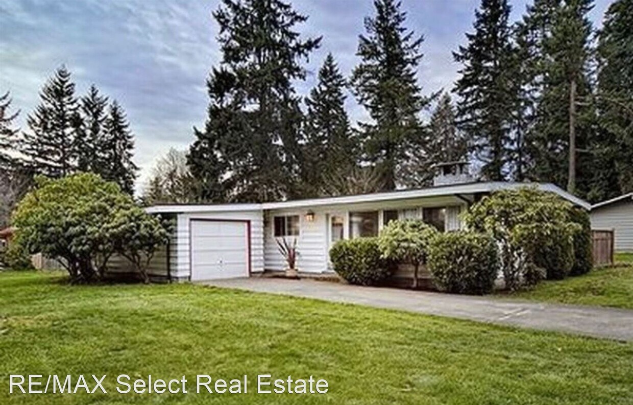 Primary Photo - 3 br, 1 bath House - 1623 146th Ave SE