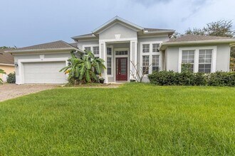 Building Photo - 421 Holly Fern Trl