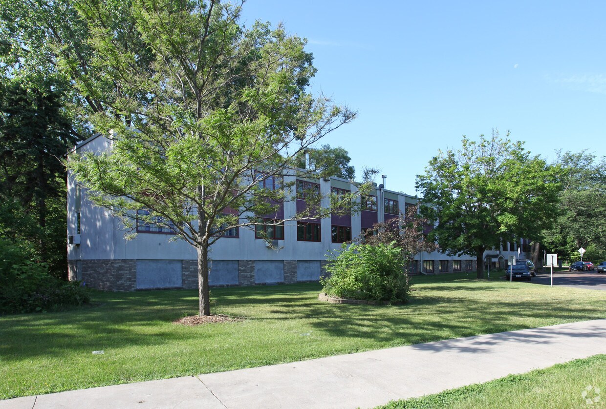 Foto del edificio - Cedar Beach