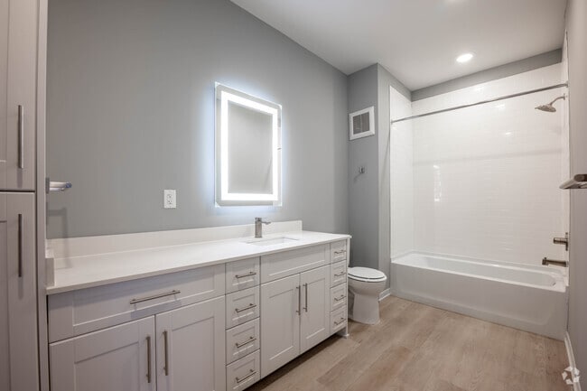 3BR, 2BA - 1,200SF - Bathroom - Third Apartments