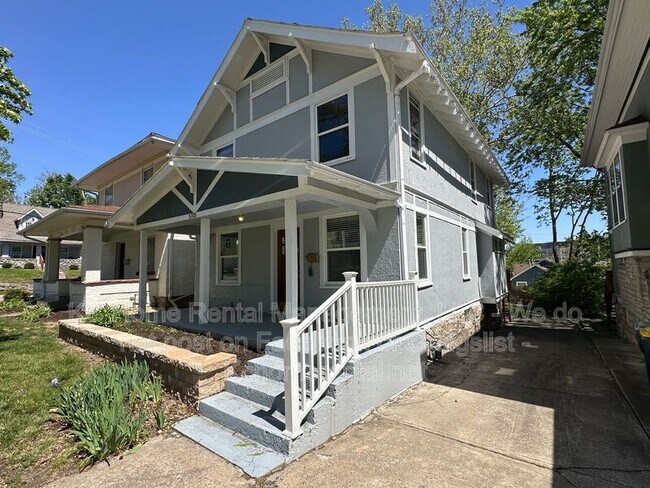 Foto del edificio - 5105 Walnut St