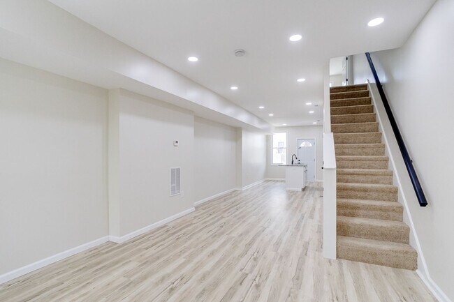 Building Photo - 2702 Beryl Ave