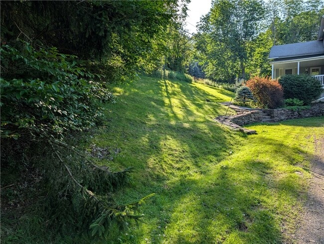 Building Photo - 378 Bell Hill Rd