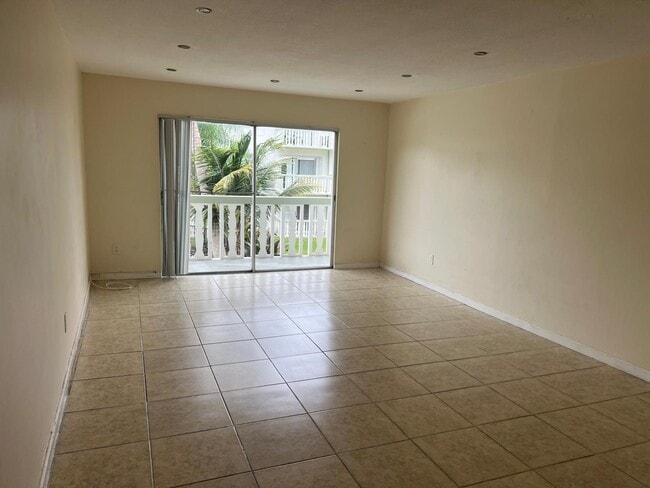 Foto del edificio - 15225 NE 6th Ave