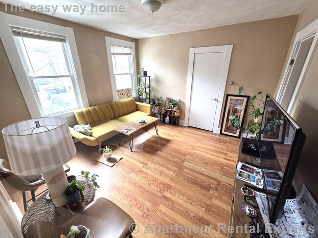 Photo - 273 Cardinal Medeiros Ave Apartment