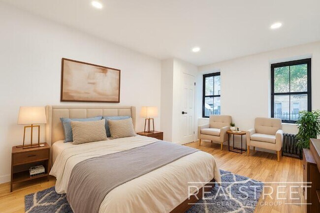 Foto del edificio - Brand New 2 Bed with Private Yard Bed Stuy...