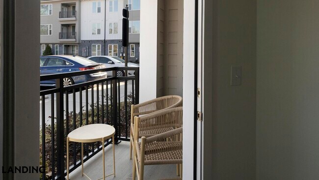 Foto del edificio - 2110 Birkhall St