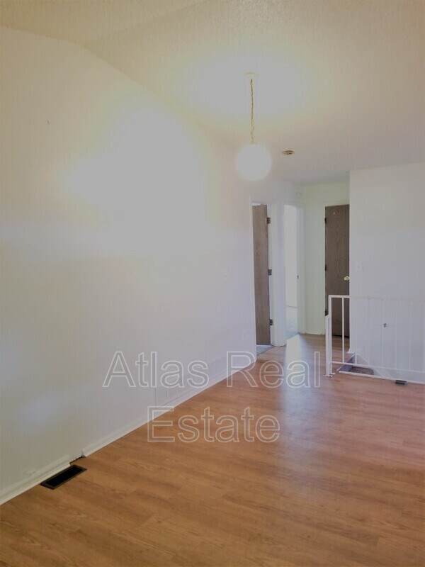 Foto del edificio - 4317 Dearborn St