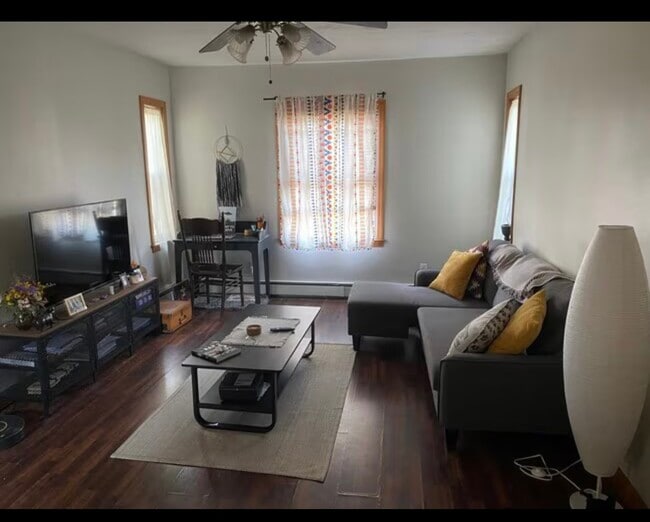 Photo - 10 Carver St Townhome