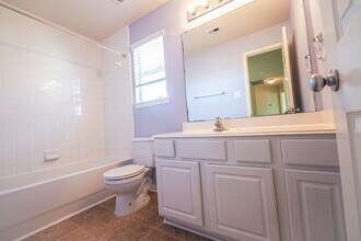 Building Photo - 3638 Cottage Manor Lane