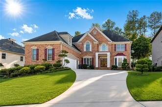 Building Photo - 3561 Carriage Glen Way