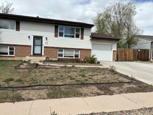 Building Photo - 662 Bridger Dr