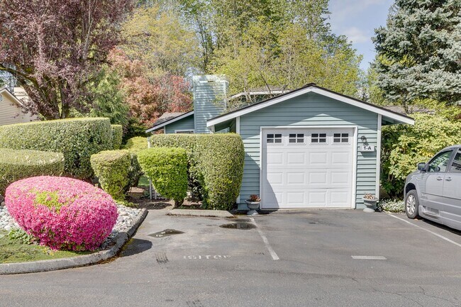 Foto del edificio - 2 Bedroom Rambler Style Condo in Mill Creek!