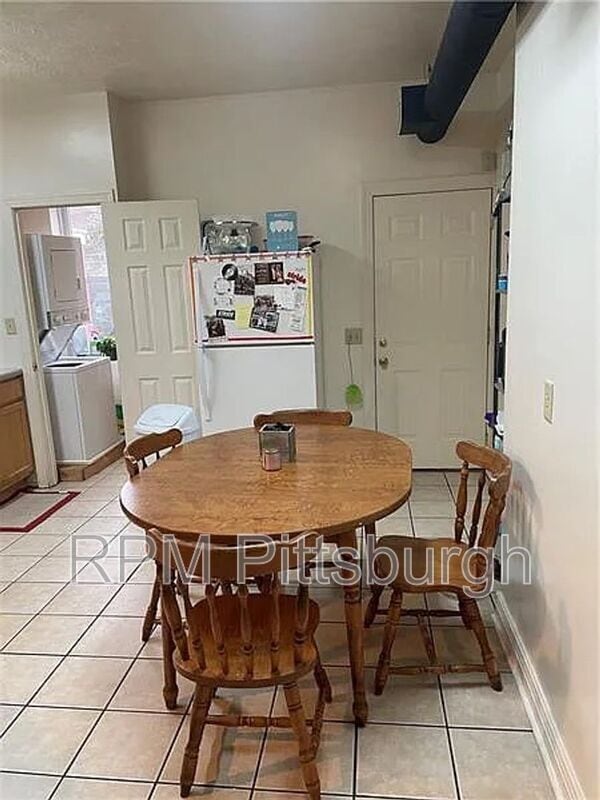 Photo - 2218 Sarah St House