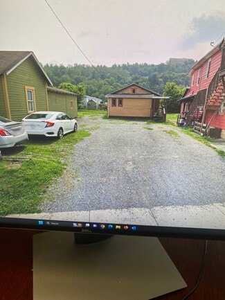 Building Photo - 2221 Main Street