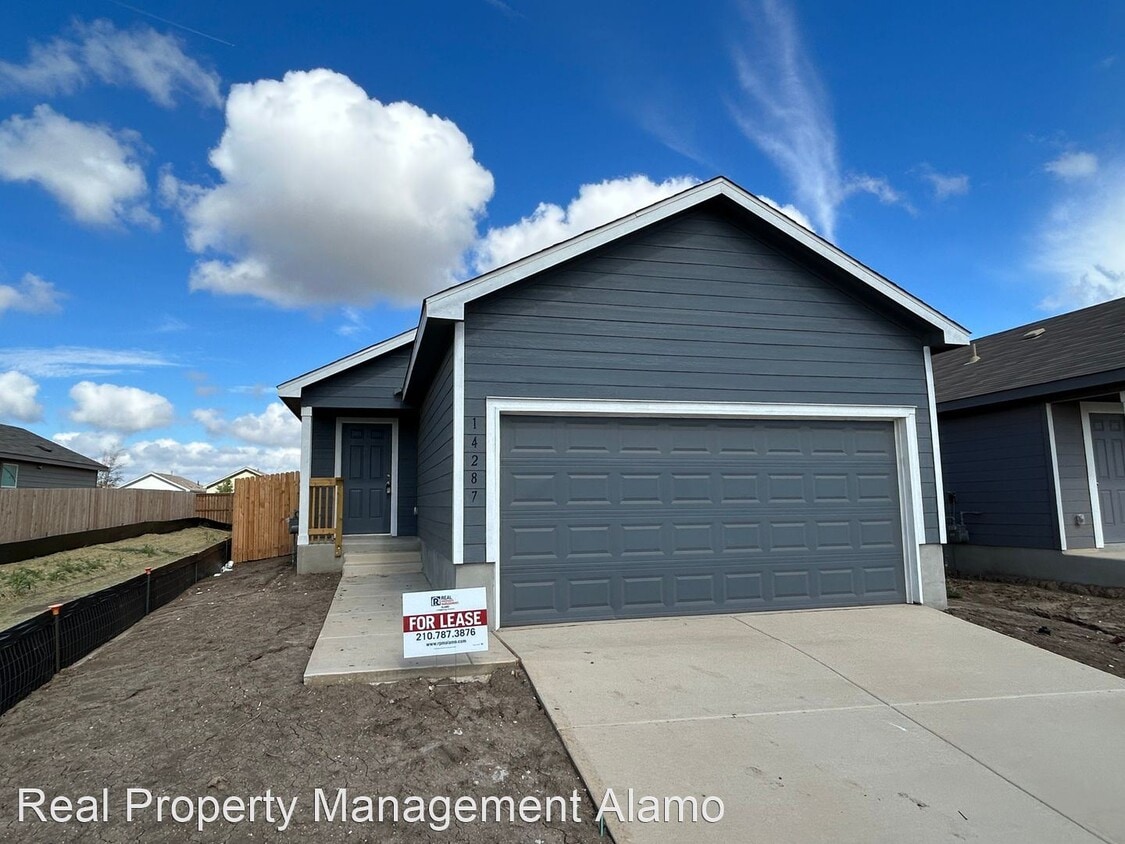 Primary Photo - 3 br, 2 bath House - 14287 Southton Basin