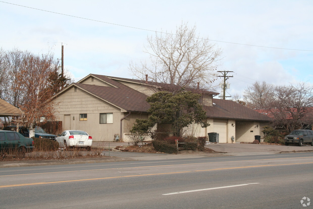 Building Photo - 1541 S Sheridan Blvd