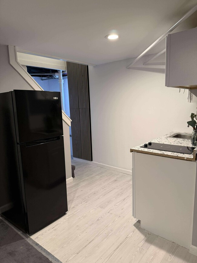 Foto del edificio - 265 Dunbar Hill Rd