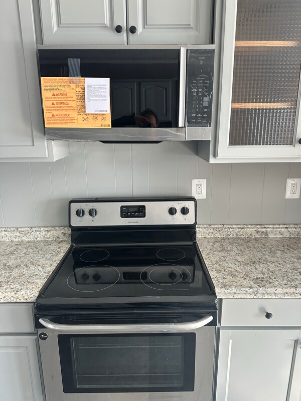 Building Photo - 7347 Waldman Ave