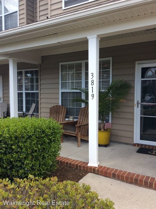 Foto del edificio - 3819 Rittenberg Cir