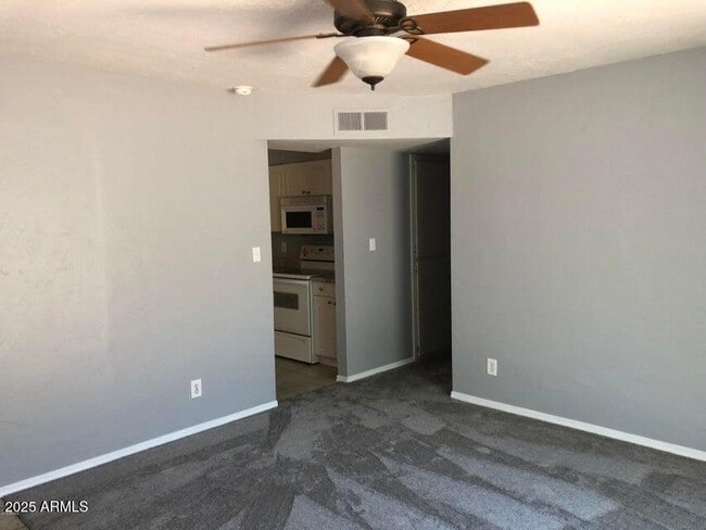 Building Photo - 1862 S Buena Vista Dr