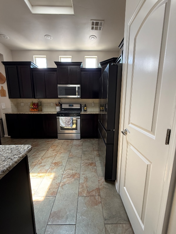 Building Photo - 2067 Villa Napoli Loop E