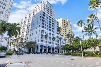 Building Photo - 255 Evernia St