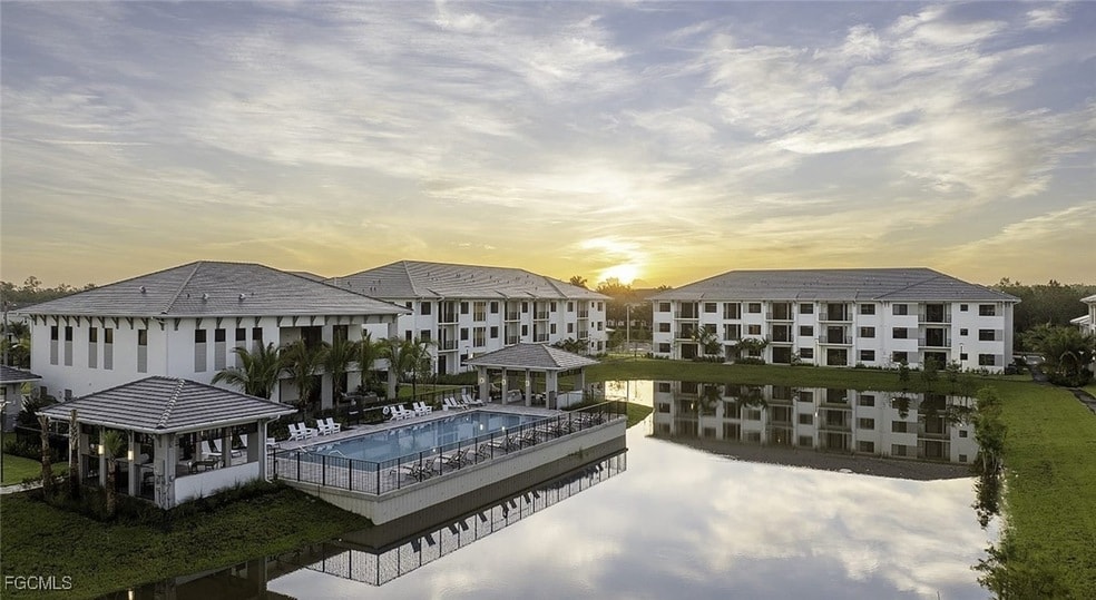 Foto principal - 7301 Lake Bank Lp