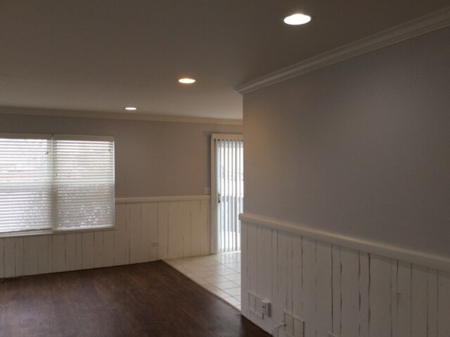 Building Photo - 231 Wedgewood Circle